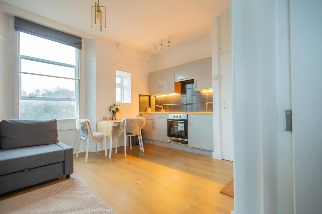 Apartamento Georgian Gem Free Parking &Views Bath Exterior foto